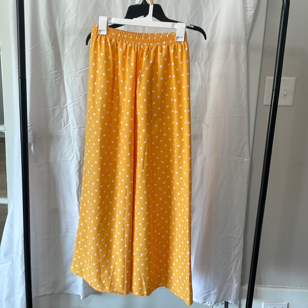 Yellow polka dot skirt/tube top set